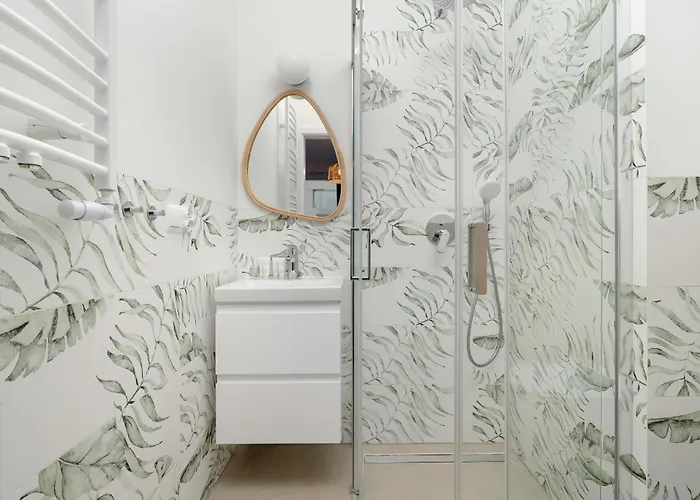 With Balcony In By Renters Poznań