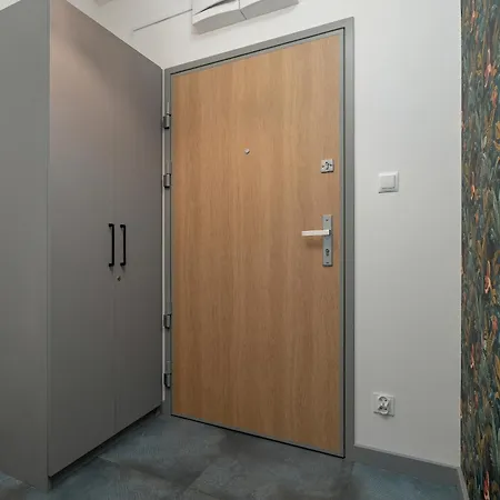 With Balcony In By Renters * Poznań